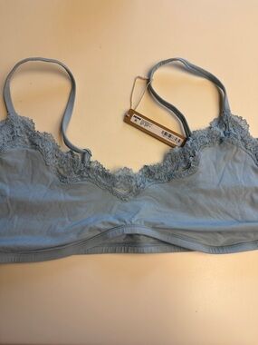 SKIMS Fits Everybody Scoop Lace Bralette in Denim 4X